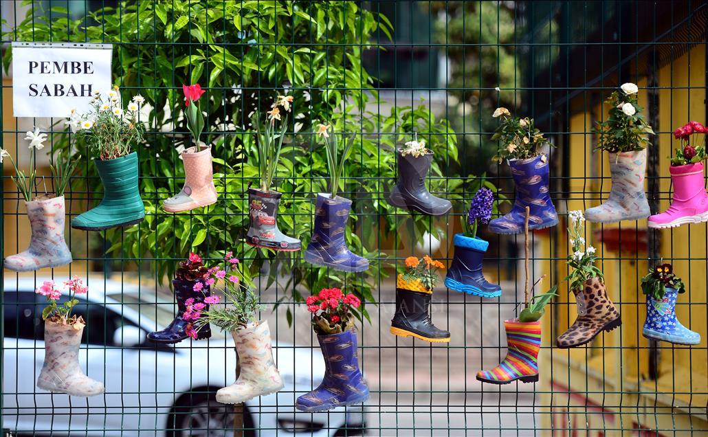 Rubber Boot Flower Pots