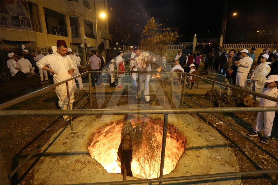Samiriler Hamursuz Bayramı'nı kutladı