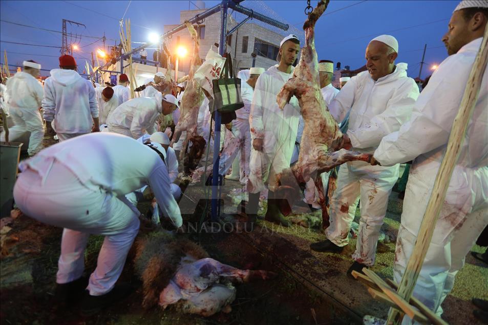 Samiriler Hamursuz Bayramı'nı kutladı