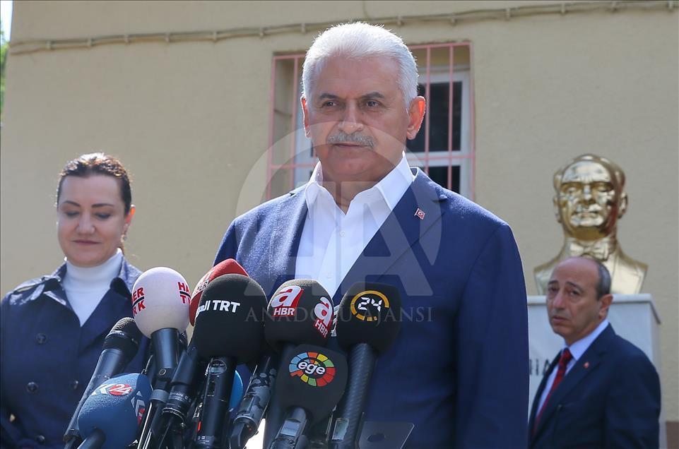 Başbakan Binali Yıldırım oy kullandı