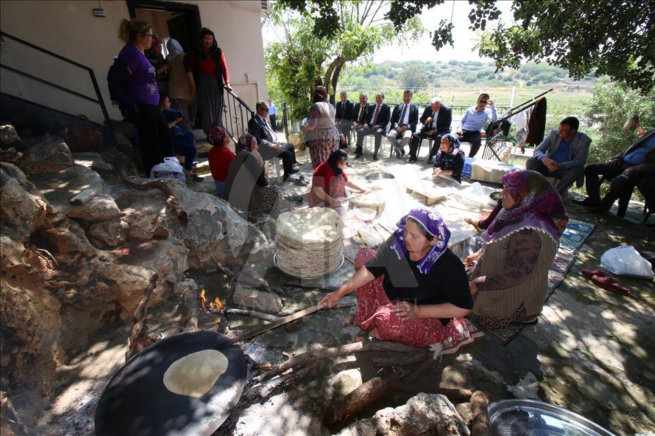 Mersin'de Turizm Haftası nedeniyle tören düzenlendi