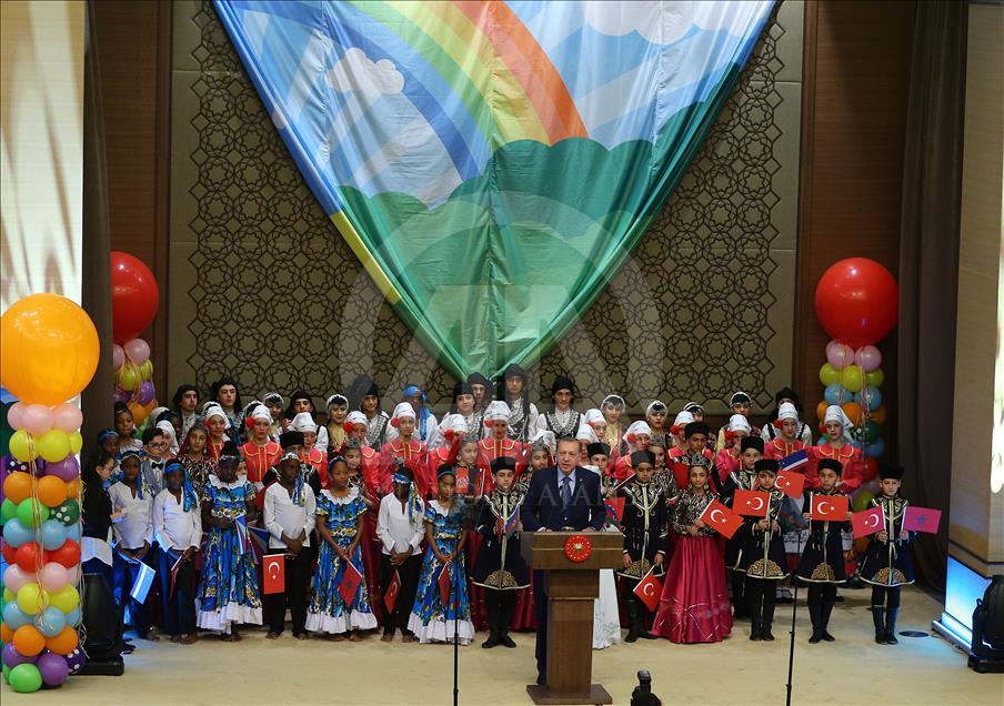 حضور اردوغان در جشنواره ای به مناسبت روز کودک