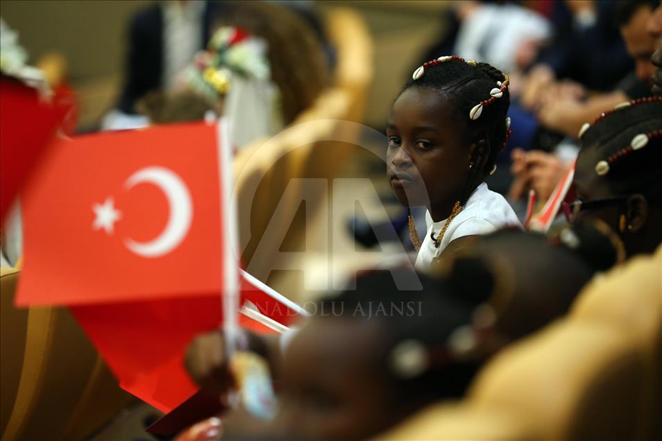 Cumhurbaşkanı Erdoğan, çocukları kabul etti