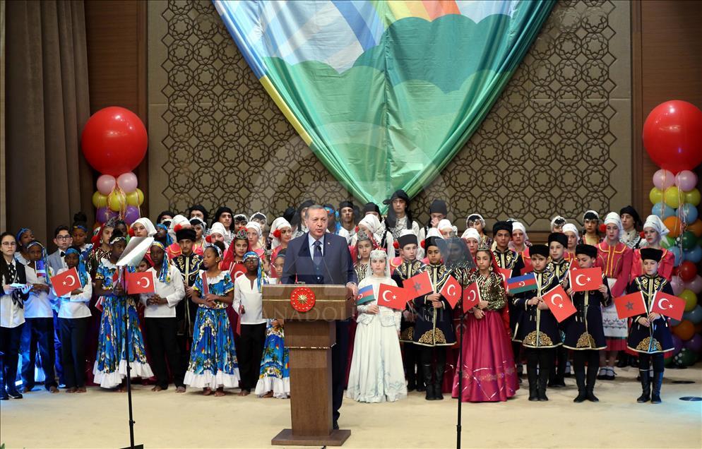 Cumhurbaşkanı Erdoğan, çocukları kabul etti