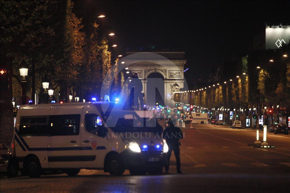 Policeman killed in Paris ‘terrorist’ attack