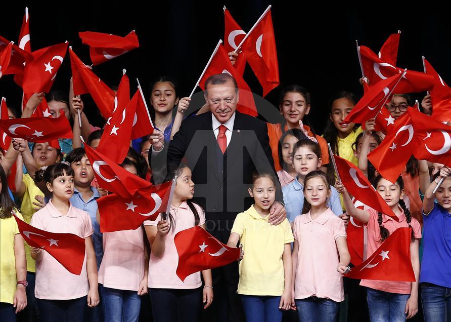 Turkish President Erdogan receives children in Ankara