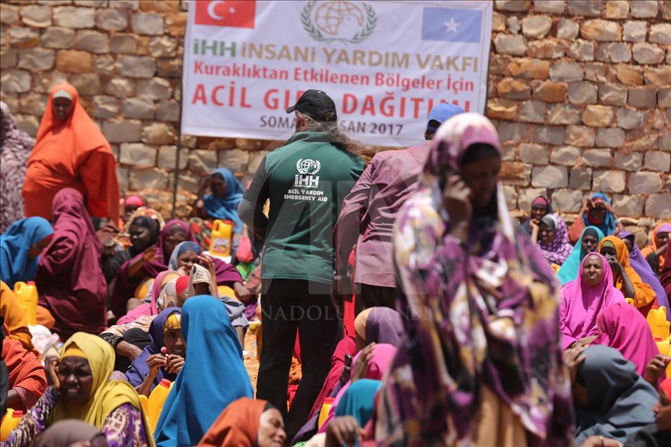 Турция обеспечивает водоснабжение Сомали
