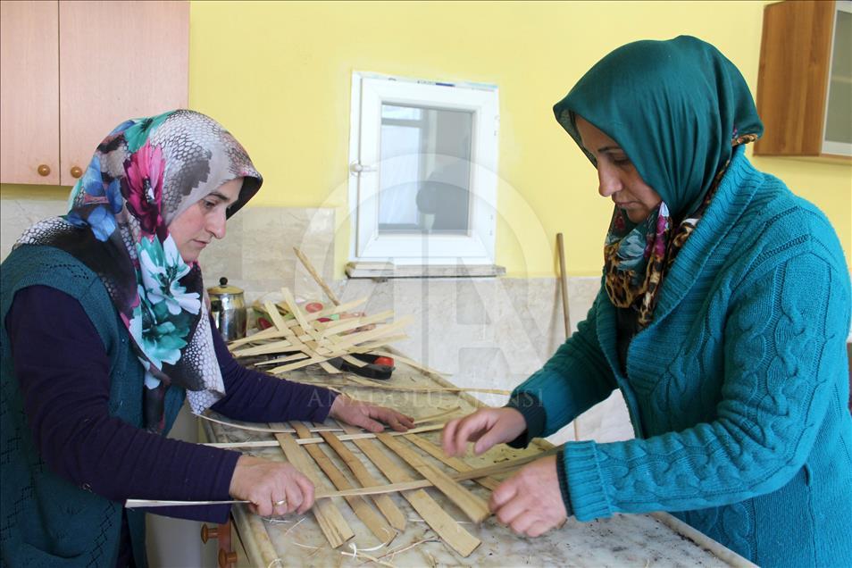 Unutulmaya yüz tutmuş sepetler yeni ustalarla yaşatılacak