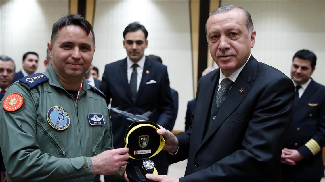 Cumhurbaşkanı Erdoğan, pilotları kabul etti