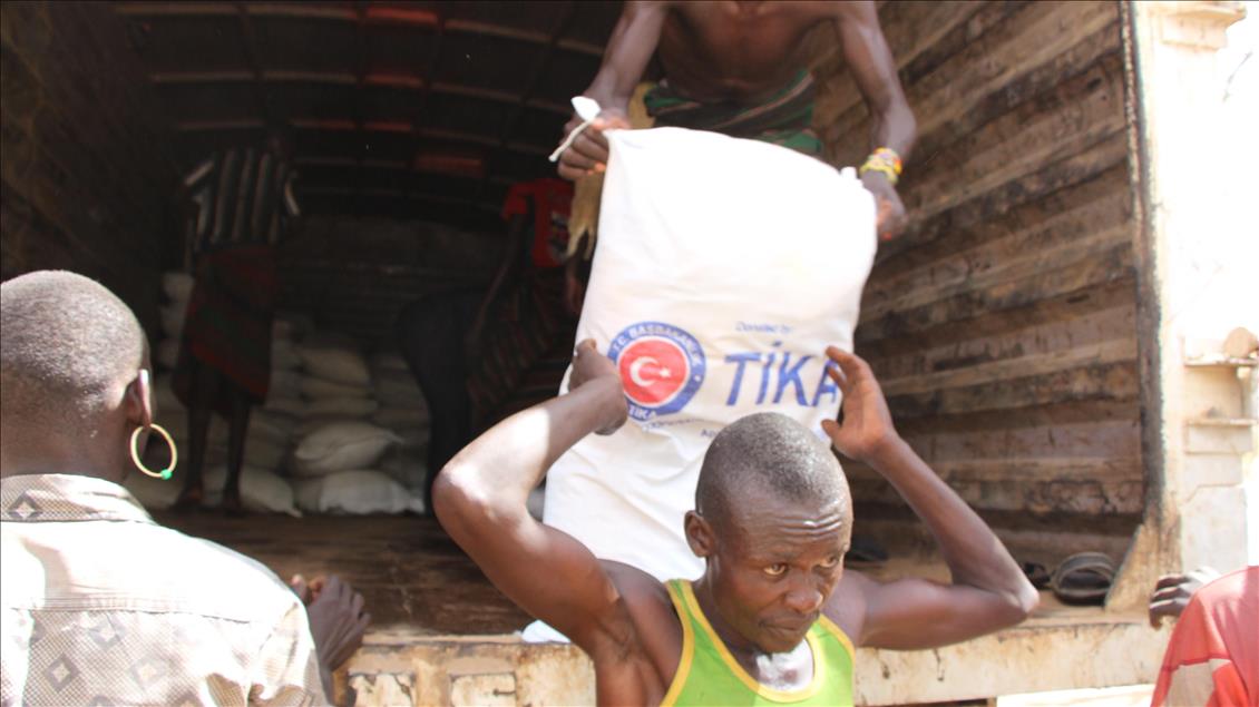 Drought-stricken Kenya benefits from Turkish food aid