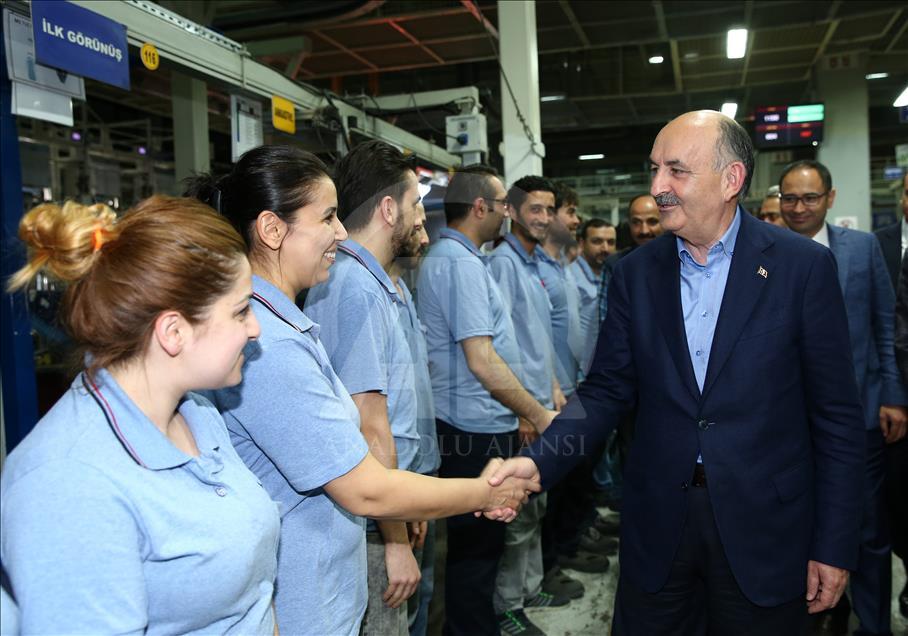 Çalışma ve Sosyal Güvenlik Bakanı Mehmet Müezzinoğlu