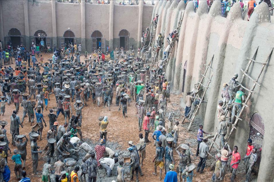 Mali'de UNESCO'nun Dünya Tarihi Mirası Listesi'ndeki Ulu Cami