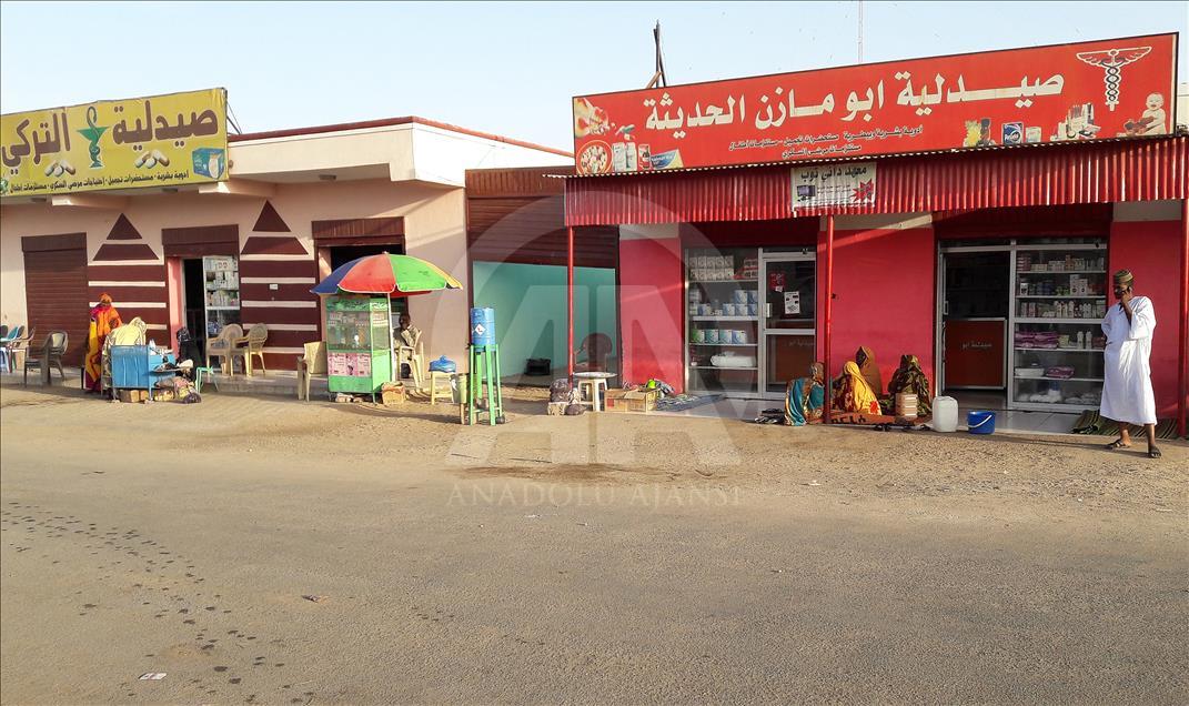 Türk doktorlar Sudan'da şifa dağıtıyor