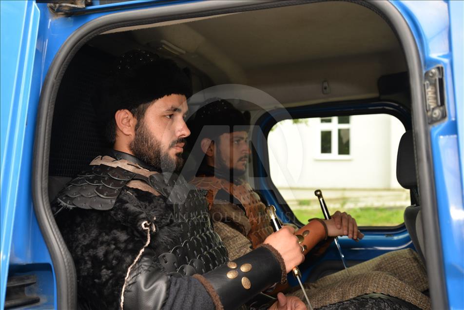 Ertuğrul Gazi Türbesi'nde "saygı nöbeti"