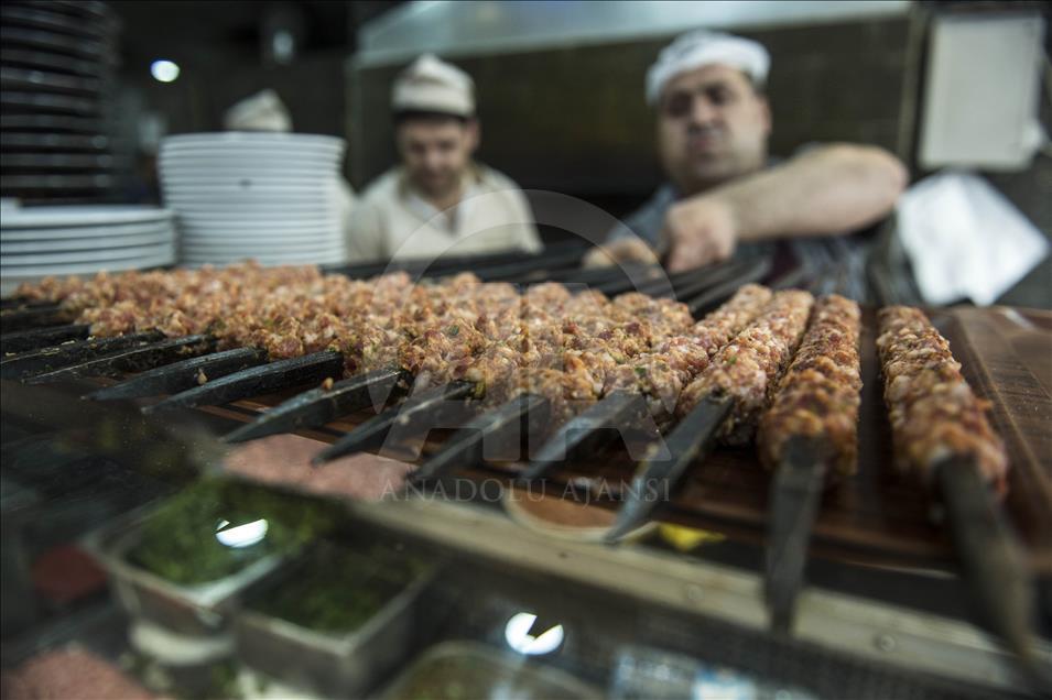 Etle sebzenin buluşmasından çıkan lezzet: "Haşhaş kebabı"