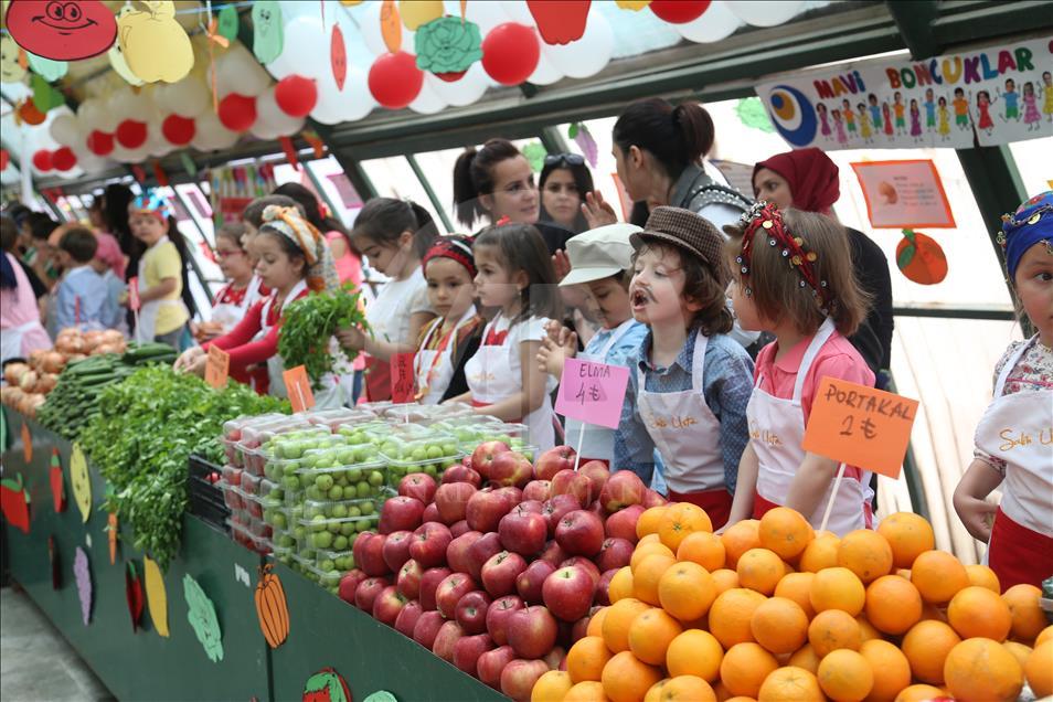 Minik pazarcılar "tezgah açtı"