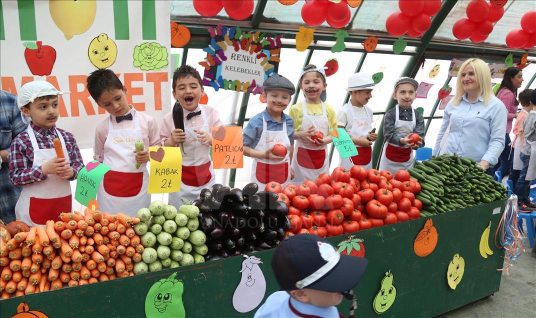 Minik pazarcılar "tezgah açtı"