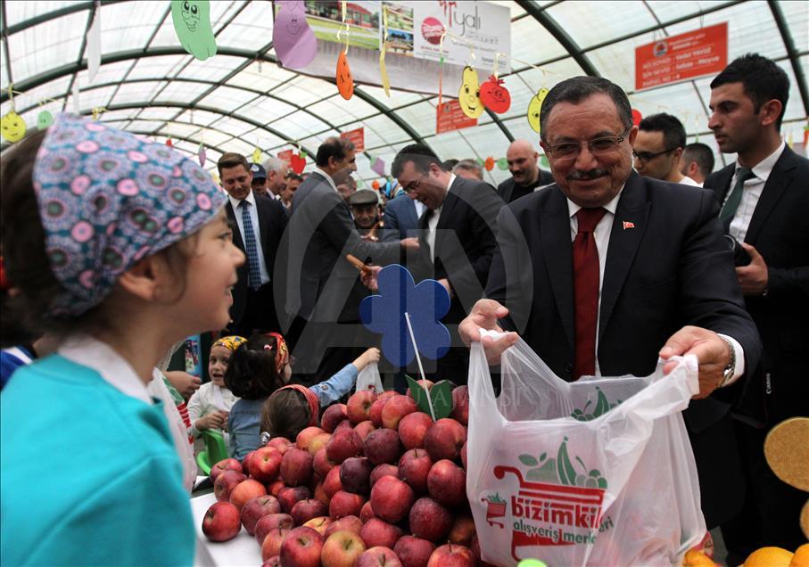 Minik pazarcılar satışları attırdı