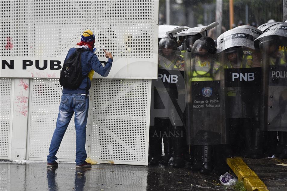 Opposition Protest in Caracas
