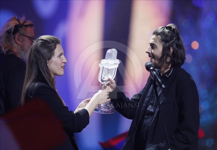 2017 Eurovision Şarkı Yarışması'nı Portekiz kazandı