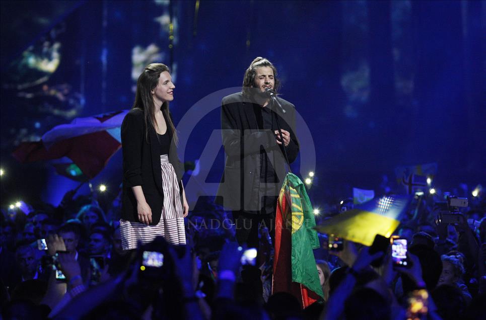 2017 Eurovision Şarkı Yarışması'nı Portekiz kazandı