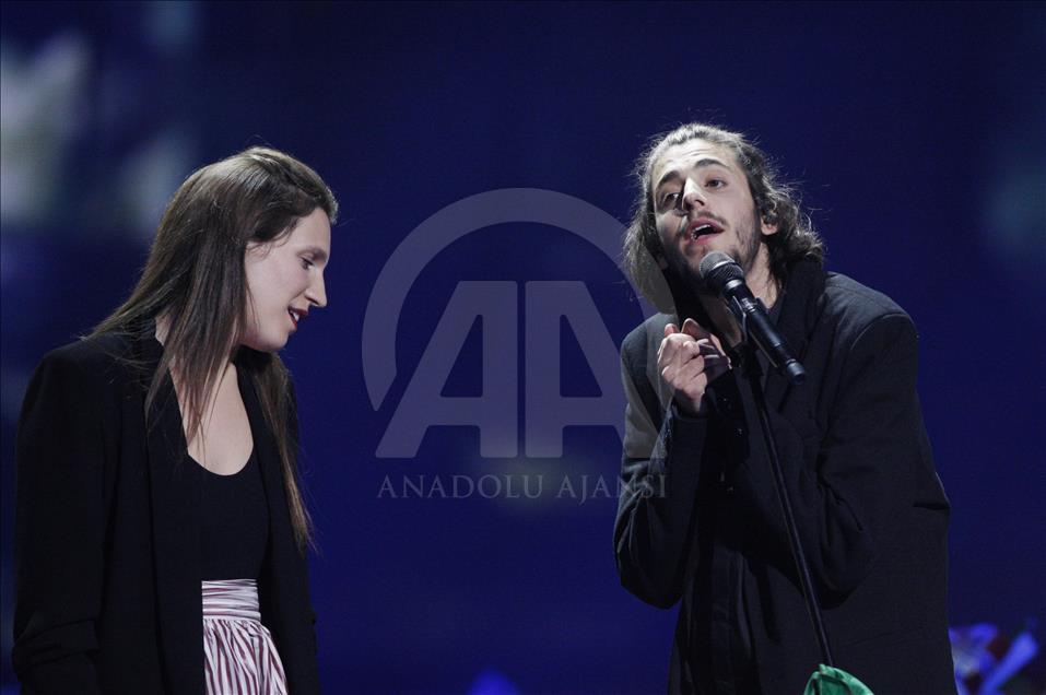 2017 Eurovision Şarkı Yarışması'nı Portekiz kazandı
