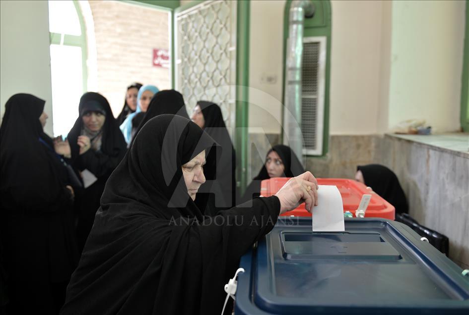 İran'da cumhurbaşkanlığı seçimleri