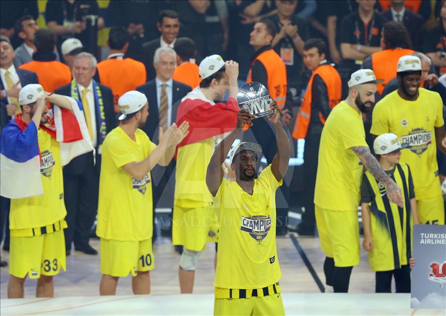 Fenerbahce wins Turkish Airlines Euroleague Final Four