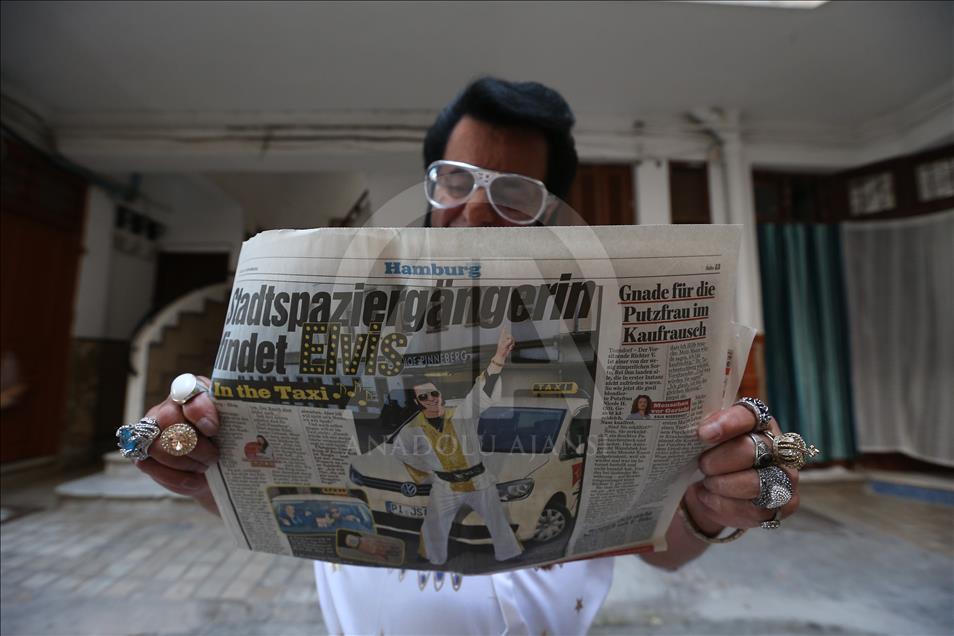 A Tunis, Elvis Presley n'est pas mort (Portrait)