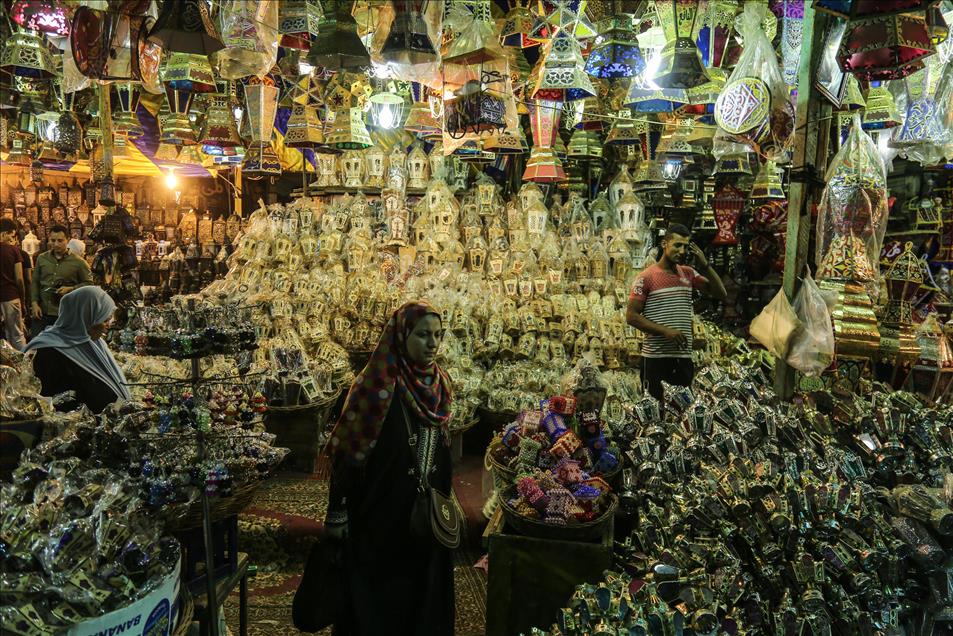 Mısır'da ramazan ayının simgesi: Ramazan fenerleri