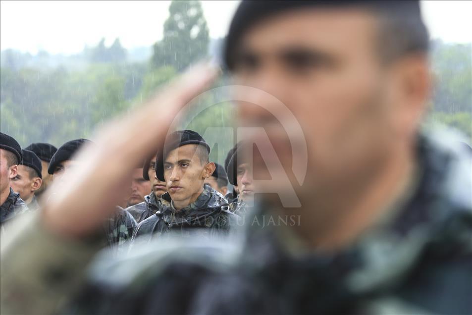 Zırhlı Birlikler okulu ve Eğitim Tümen Komutanlığında yemin töreni