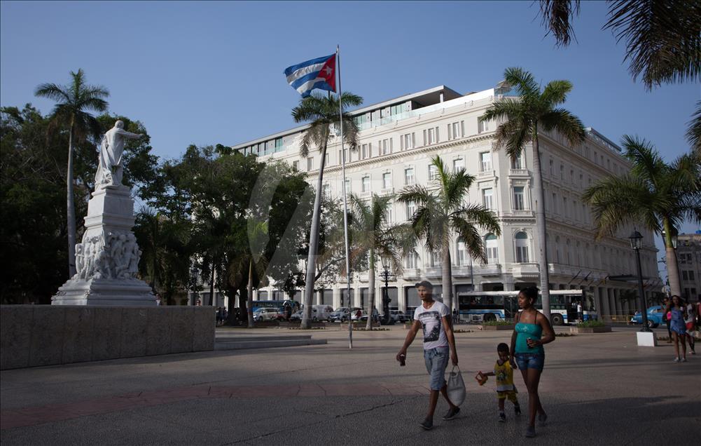 Küba'nın ilk beş yıldızlı oteli "Manzana Kempinski"