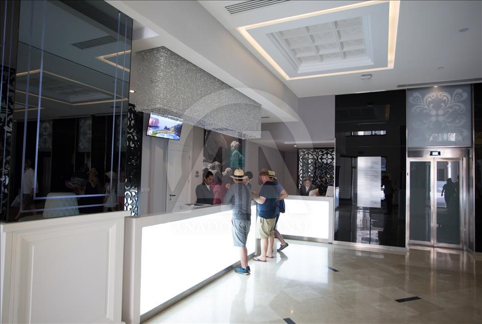 Küba'nın ilk beş yıldızlı oteli "Manzana Kempinski"