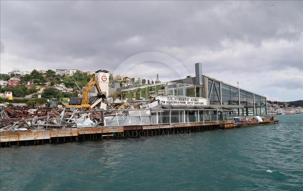 Galatasaray Adası'nda yıkım
