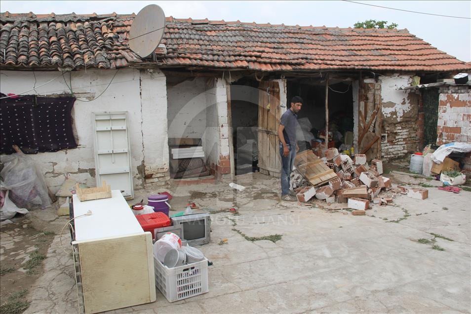  Manisa'daki depremin yaraları sarılıyor 
