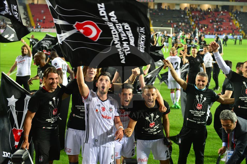 قهرمانی بشيكتاش در سوپرليگ فوتبال تركيه