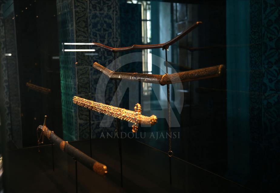 "Kutsal Emanetler"in 500 yıllık sergisi