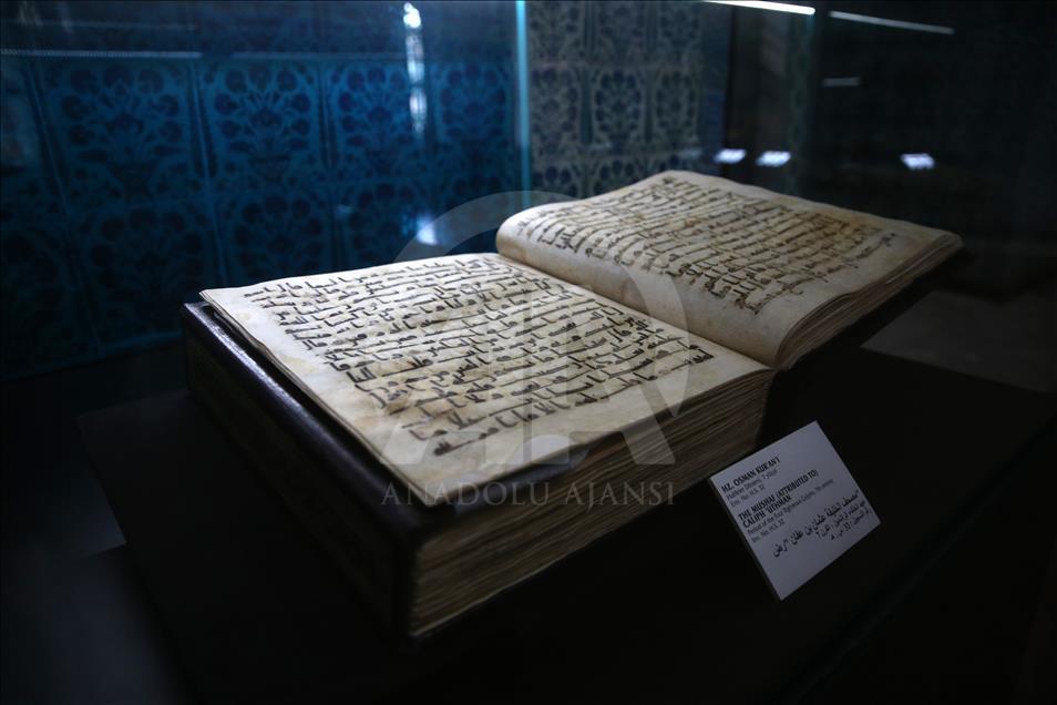 "Kutsal Emanetler"in 500 yıllık sergisi