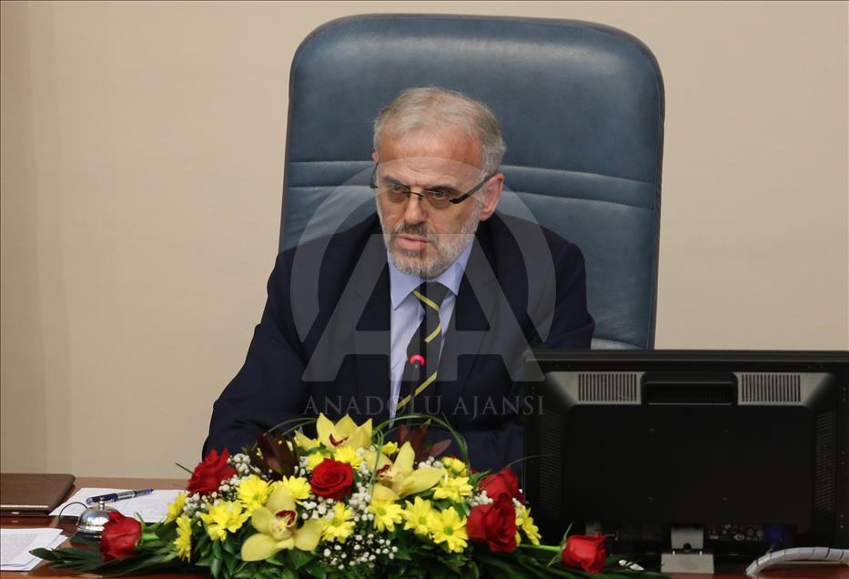 Собранието на Република Македонија ја избра новата влада која ќе ја предводи Зоран Заев