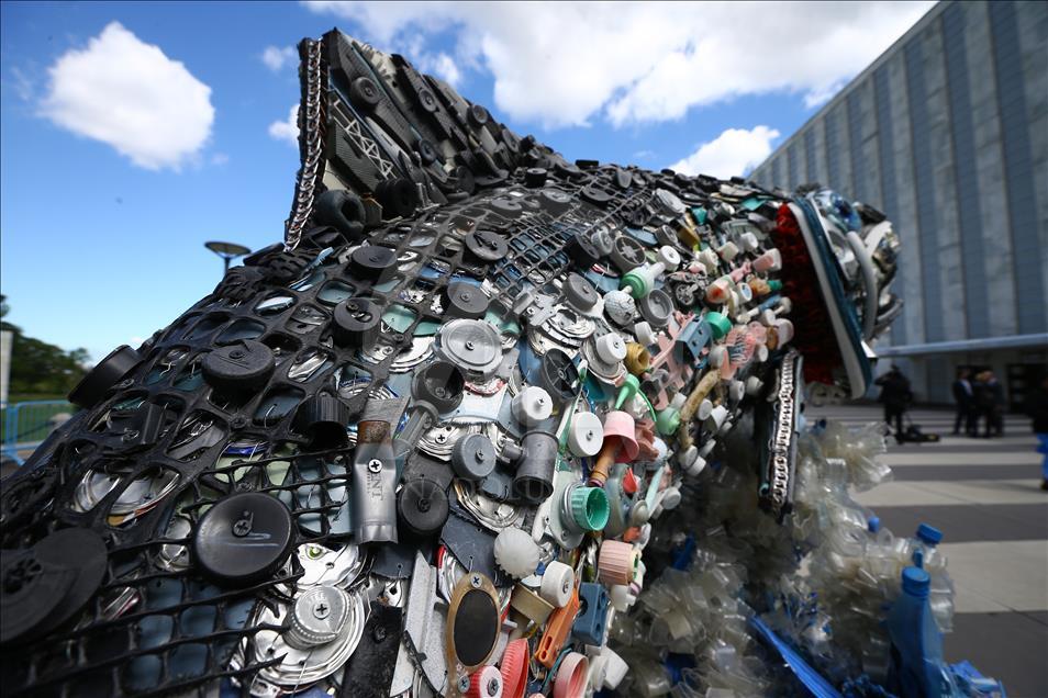 Sculptures made of marine debris at UN headquarters - Anadolu Ajansı
