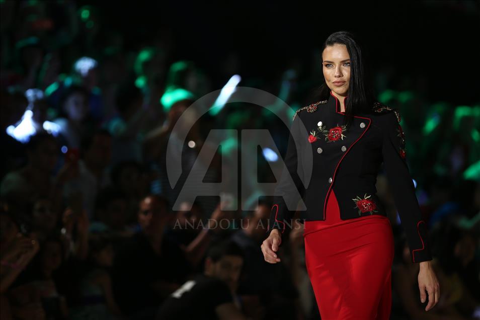 Dosso Dossi Fashion Show