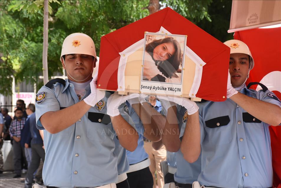 PKK'lı teröristlerce katledilen Şenay öğretmen için tören
