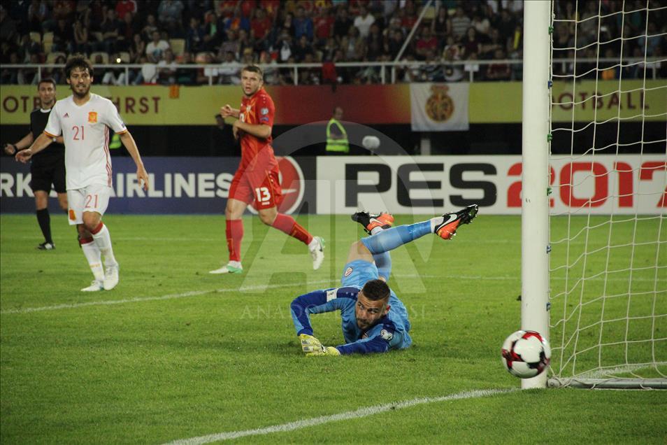 Ndeshja Maqedoni-Spanjë, pjesa e parë përfundon 0-2