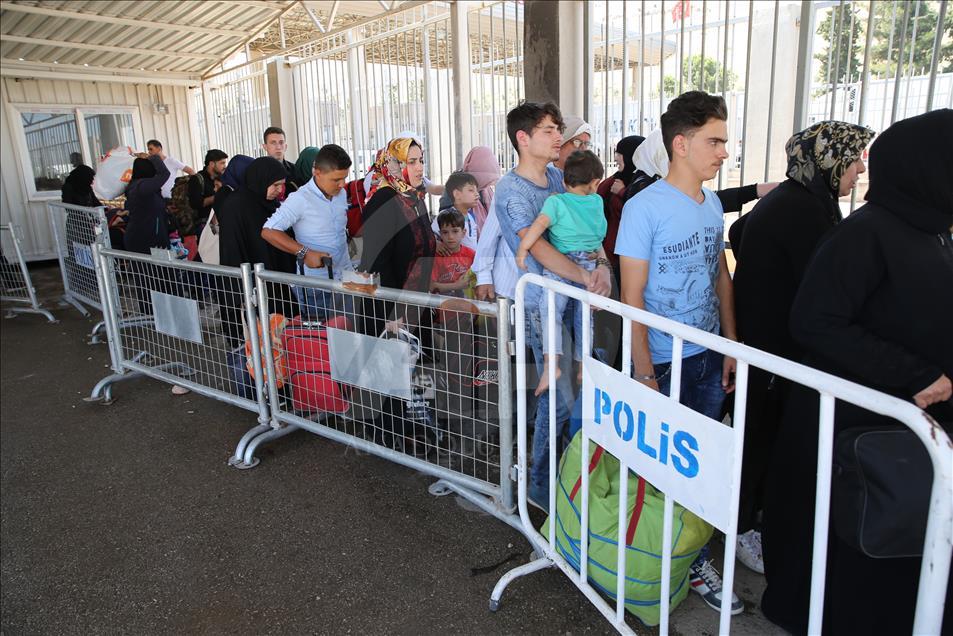 Cilvegözü Sınır Kapısı'nda ramazan geçişleri