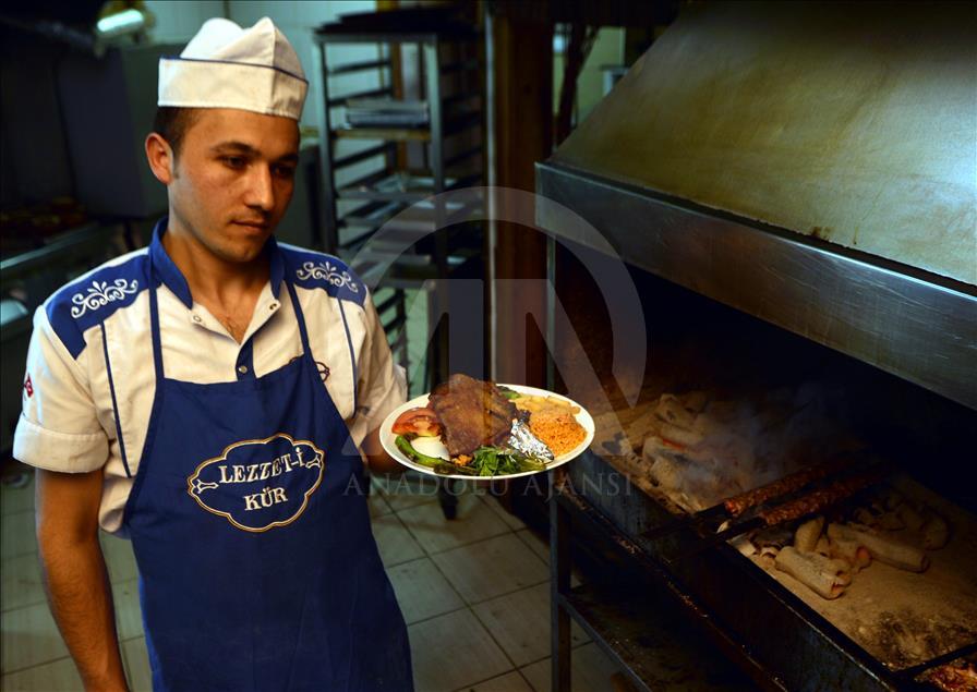 Kars ve Ardahan'ın ramazan menüsü Kaz eti Anadolu Ajansı