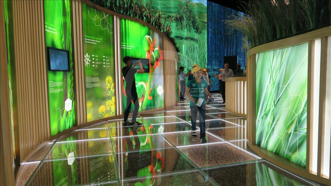 Astana EXPO 2017 Fuarında Kazakistan'ın standına büyük ilgi