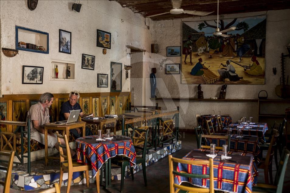 Senegal'de bir Fransız kenti; Saint-Louis