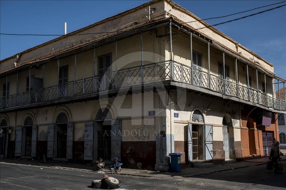 Senegal'de bir Fransız kenti; Saint-Louis