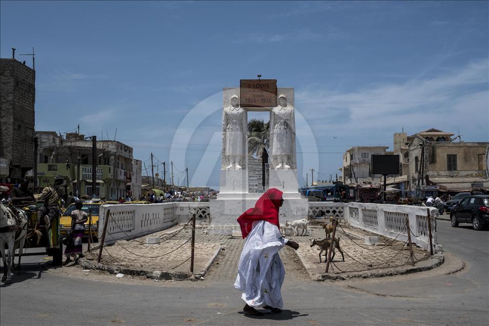 Senegal'de bir Fransız kenti; Saint-Louis