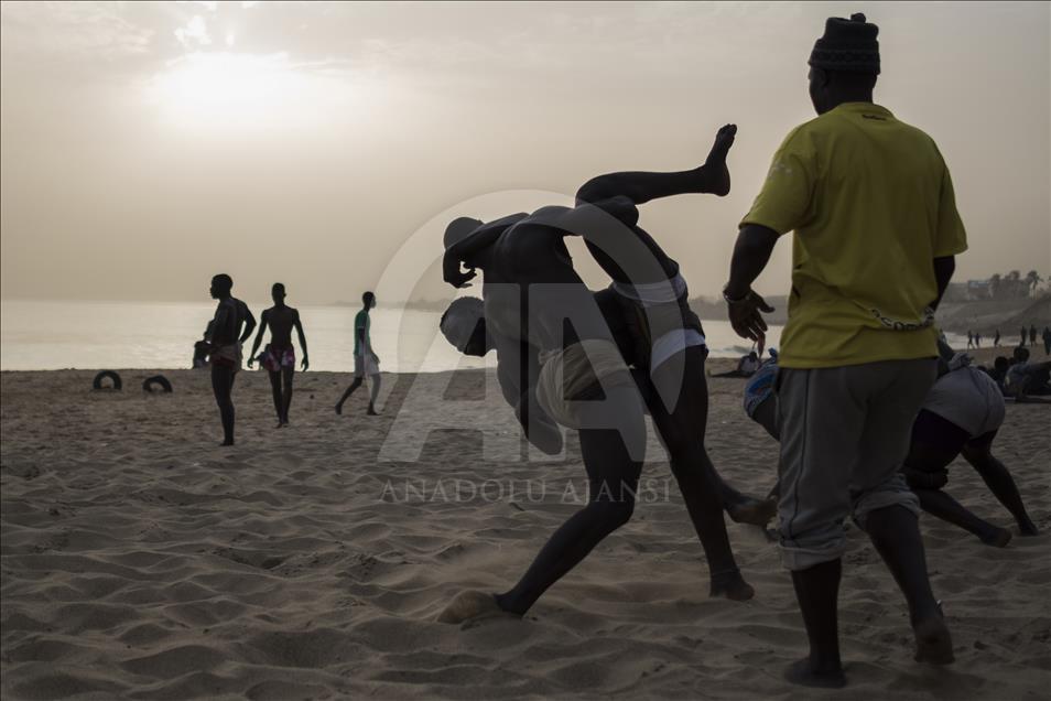 Yükselen Afrika - "Senegal güreşini yaymak istiyoruz"